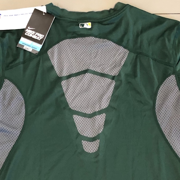 RARE 2009 NIKE DRI-FIT PRO COMBAT OAKLAND ATHLETICS A'S PERFORMANCE FITTED SHIRT - Picture 6 of 7